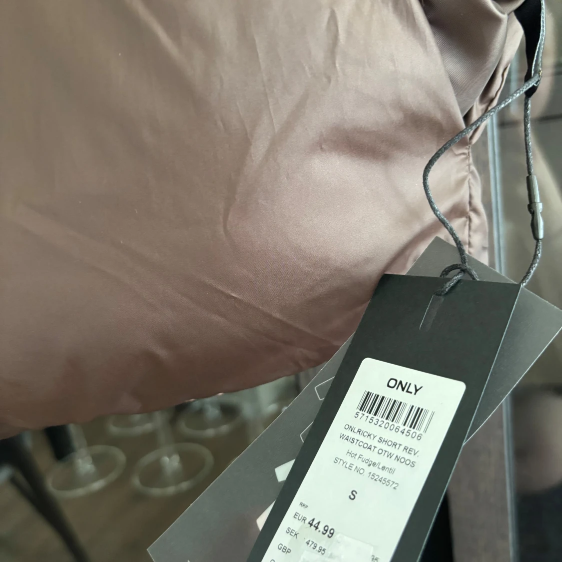 Dunväst som kan användas på två håll!  - 2