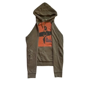 Hysteric glamour 1990 hoodie  - Rare asl only one in a diff colourway on grailed, perfect fitment and very comfy, Hmu if ur interested 