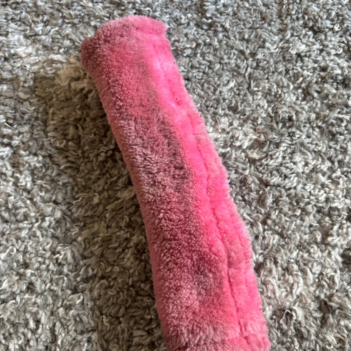 Fluff att ha på utrustning  - 1