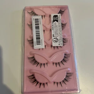Lösögonfransar Fransar Lashes - Helt oanvända i originalförpackning. 