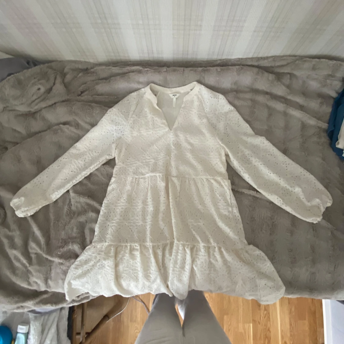 Vit spetsklänning från Object M - 2