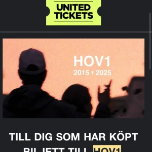 Hov1 billjet gärdet! - Jag säljer min Hov1 billjet nu till gärdet den 29 agusti då jag tyvär inte kan gå. Jag skickar såklart äktehets bevis om någon är intresserad av ett köp💓 Det är bara skriva om du frågor!!
