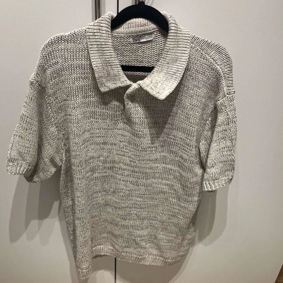 Stickad pikétröja från Zara i beige - 1