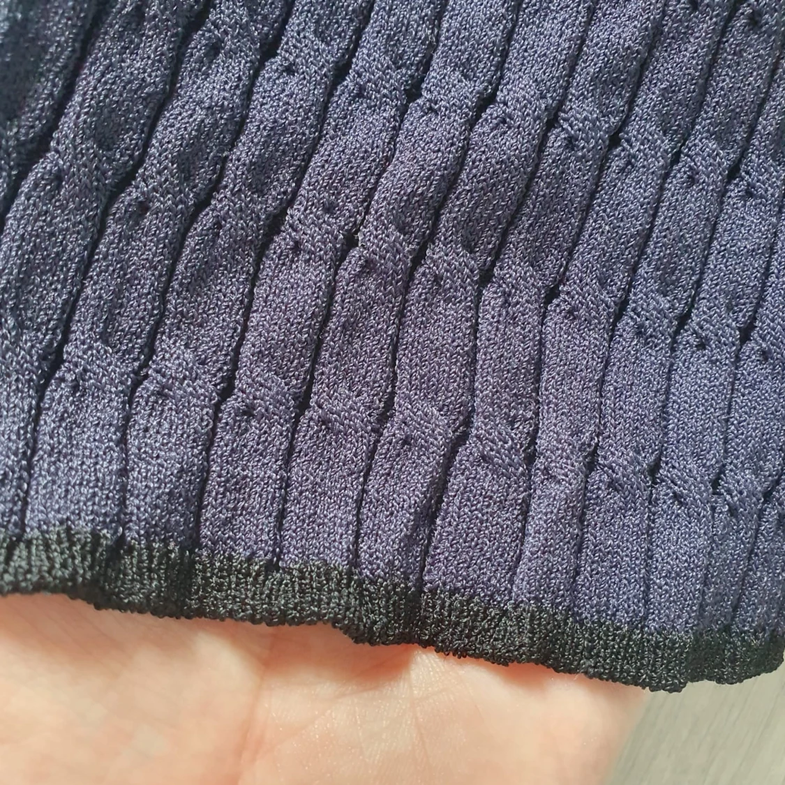 Mörkblå stickad tröja Soaked in Luxury - 4