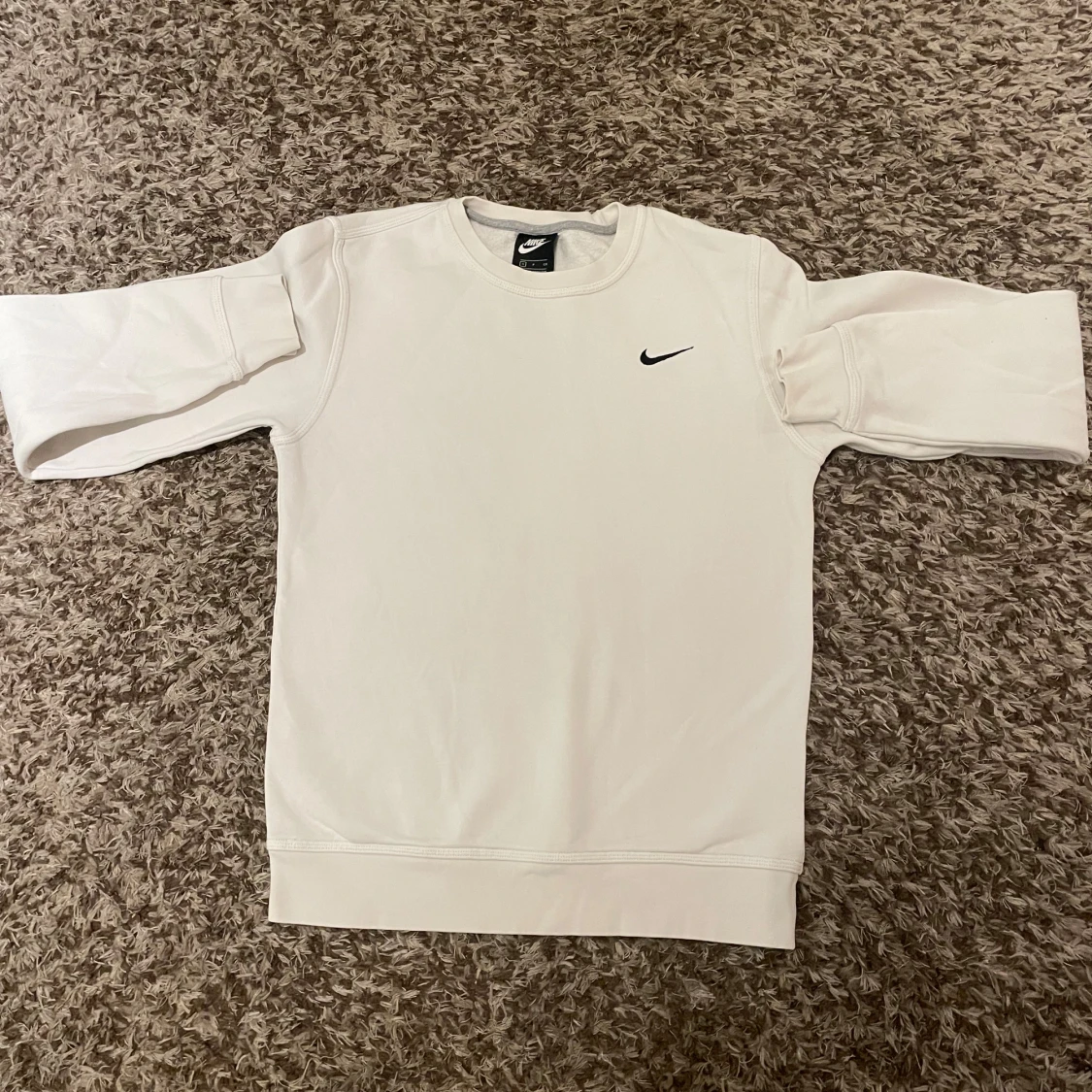 Vit sweatshirt från Nike