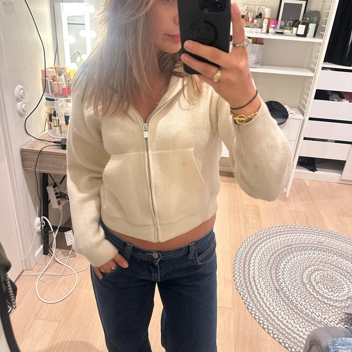 Vit croppad hoodie med dragkedja - 1