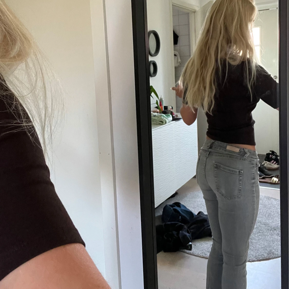 Ljusgrå bootcut jeans från only - 1