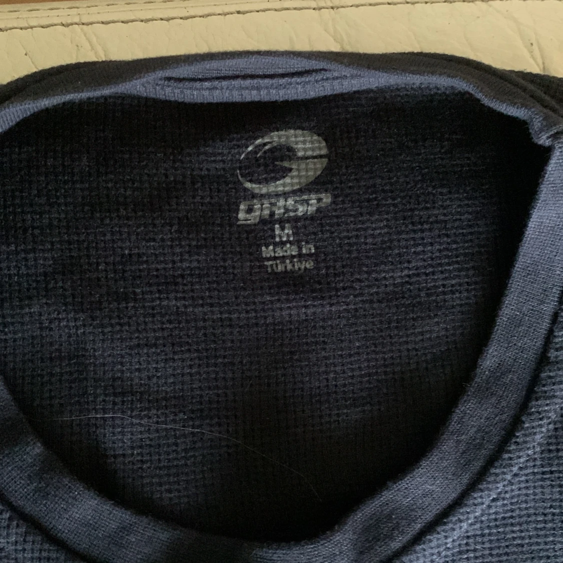 Svart gasp t-shirt från med tryck giant killer - 2