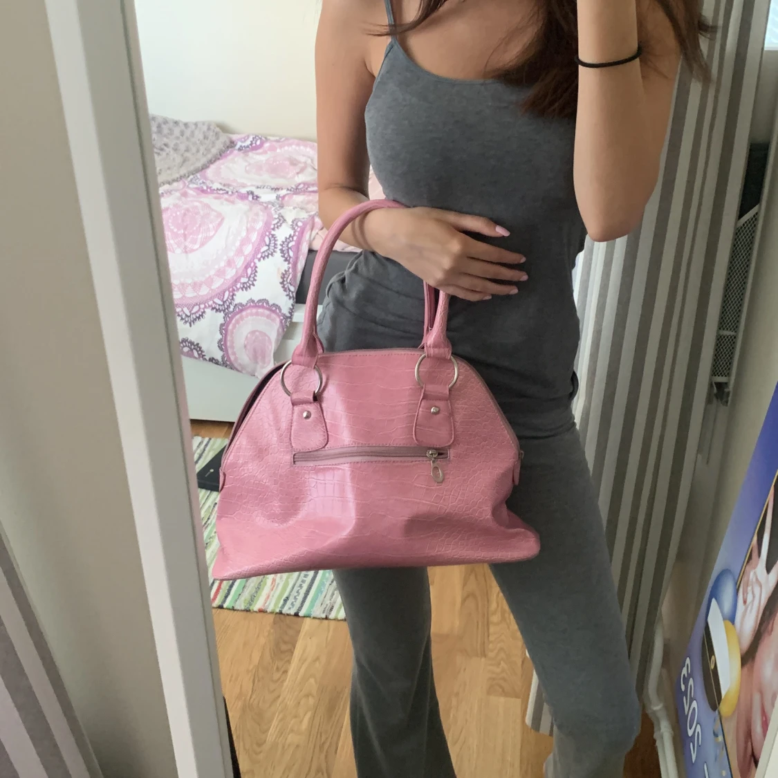 Rosa handväska  - 3