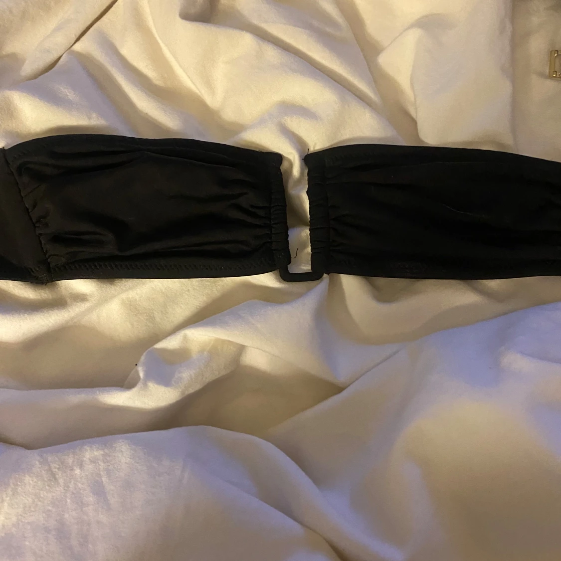 Svart bandeau bikiniöverdel från H&M