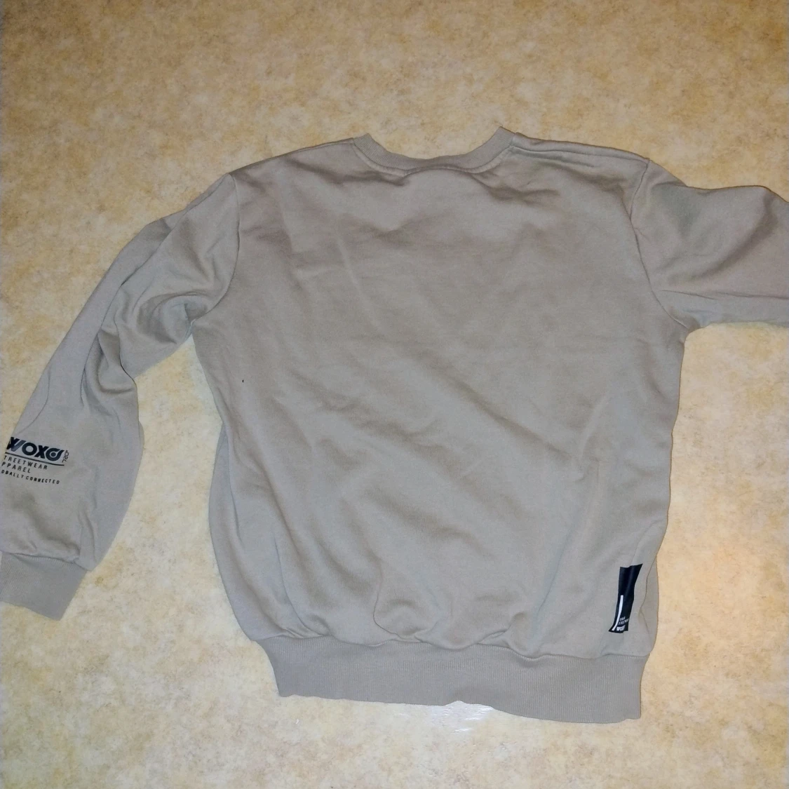 Beige sweatshirt från WOKO - 1