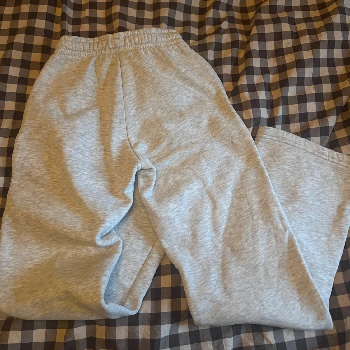 Mjukisset med hoodie och byxor - 93