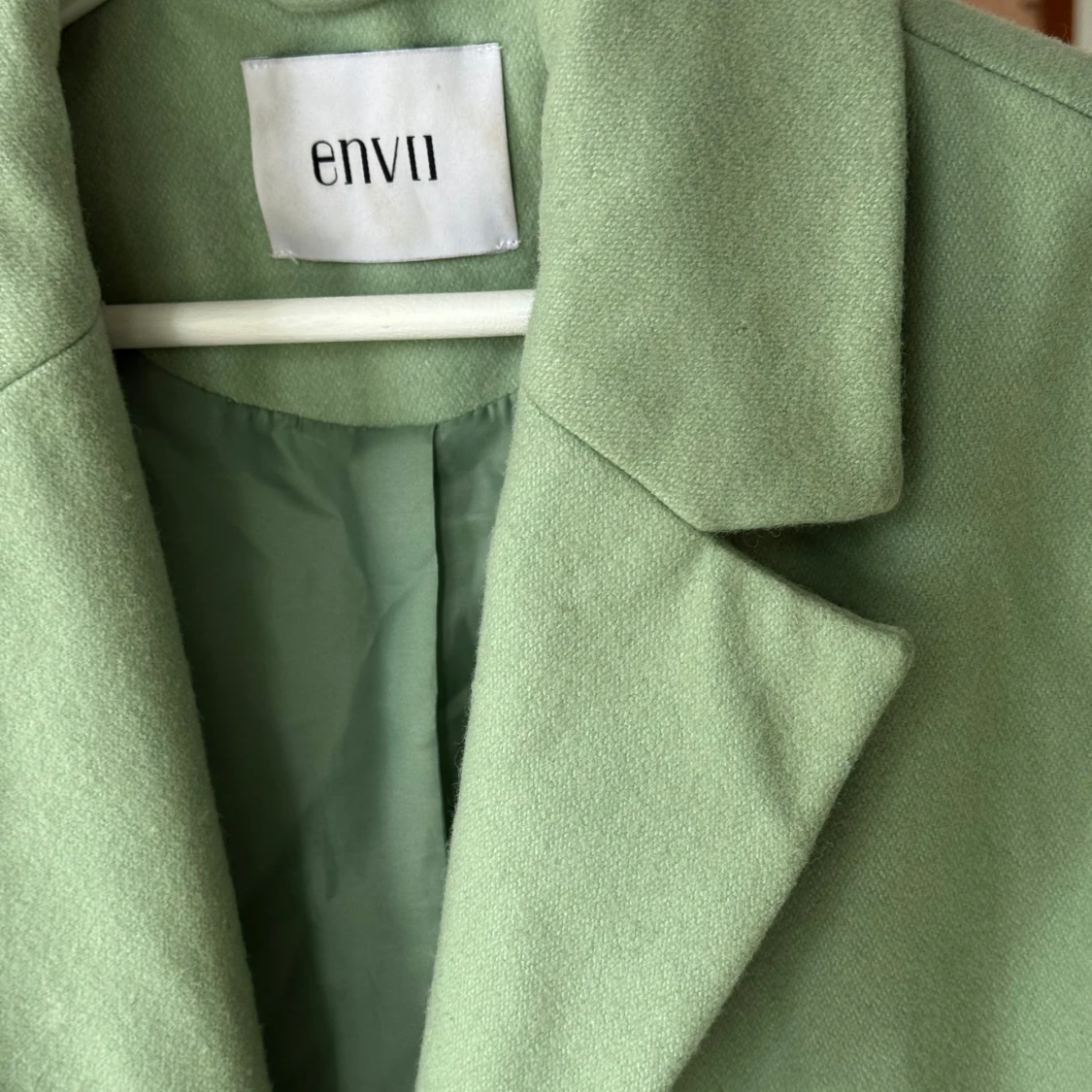 Ljusgrön kavaj från Envii - 2