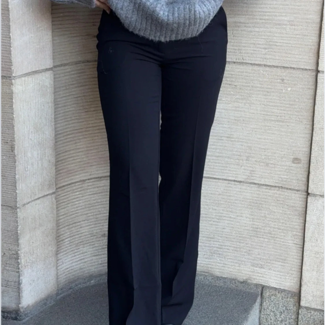 Svarta bootcut kostymbyxor Nelly 