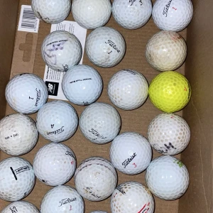 29 titlest bollar i bra skick  - Detta är en bra boll för dig som vill steppa upp ditt spel inom golf