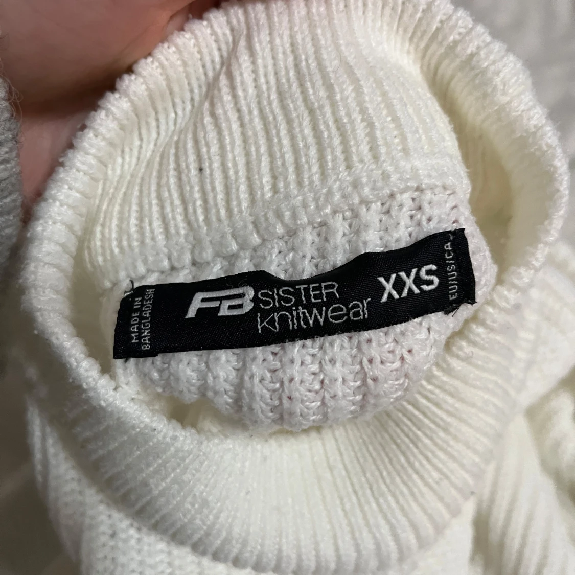 Vit ribbstickad tröja från FB Sister - 2