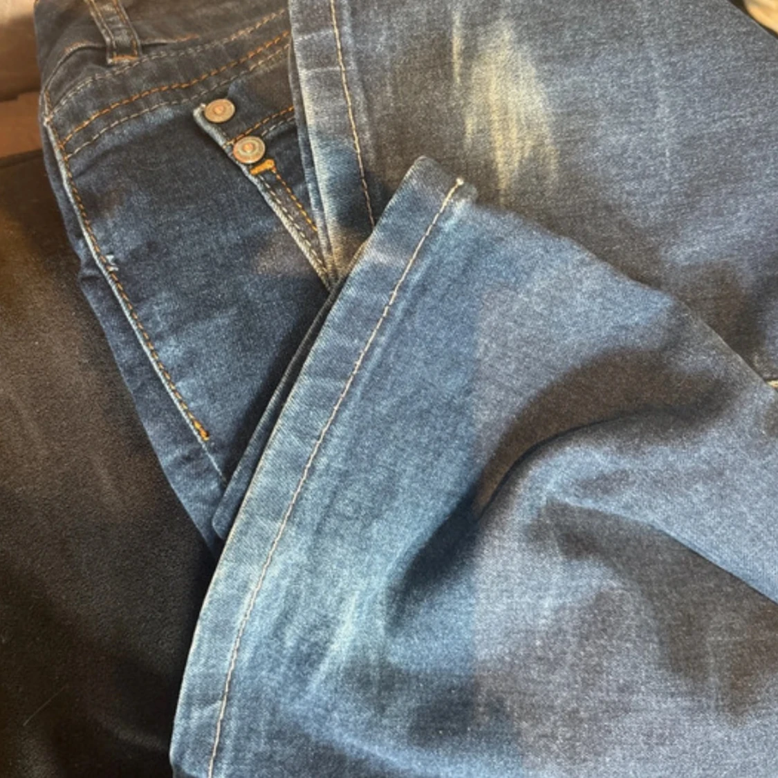 Mörkblå bootcut jeans från Only  - 2