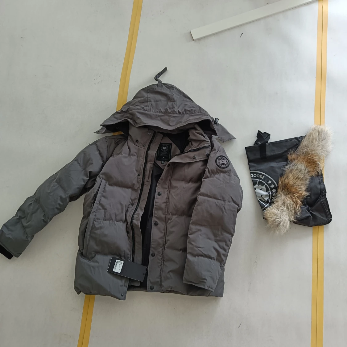 Grå dunjacka XXL - 1