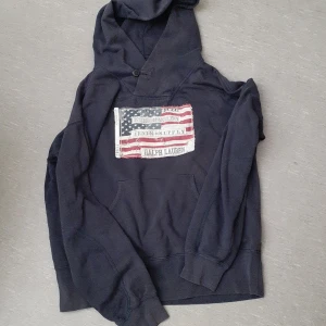 Ralph lauren hoodie - Ralph lauren hoodie i fint skick