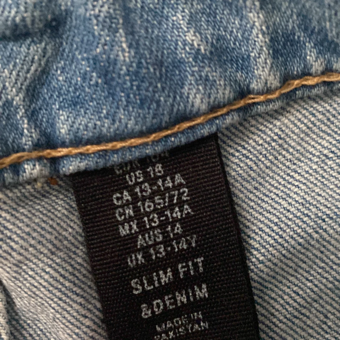 Slim fit ljusblå jeans från H&M - 2