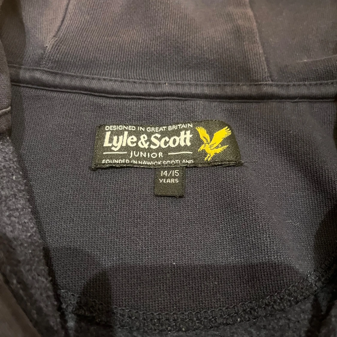 🧥 Stilren hoodie i mörkblått - 2