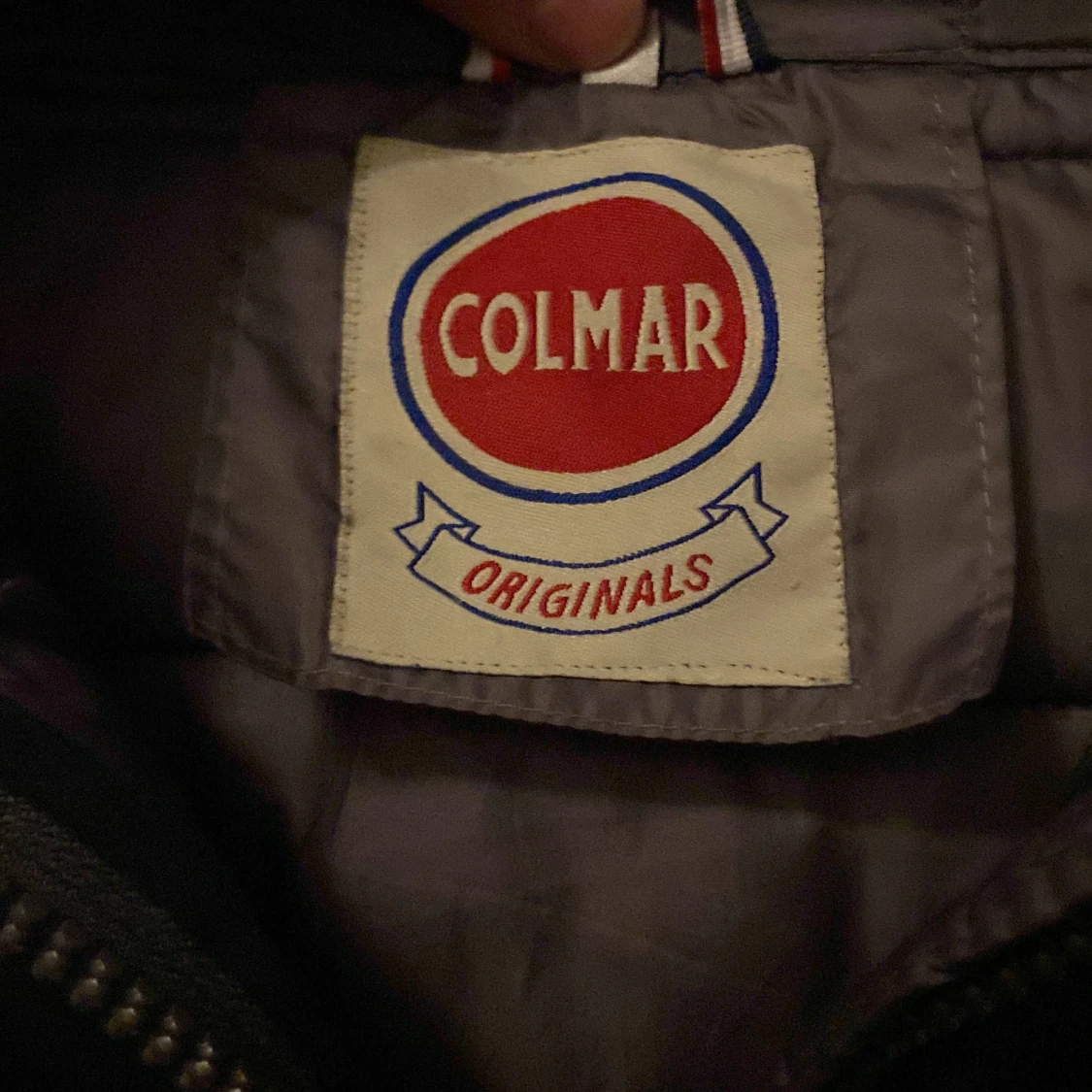 Mörkblå Colmar pufferjacka med huva - 1