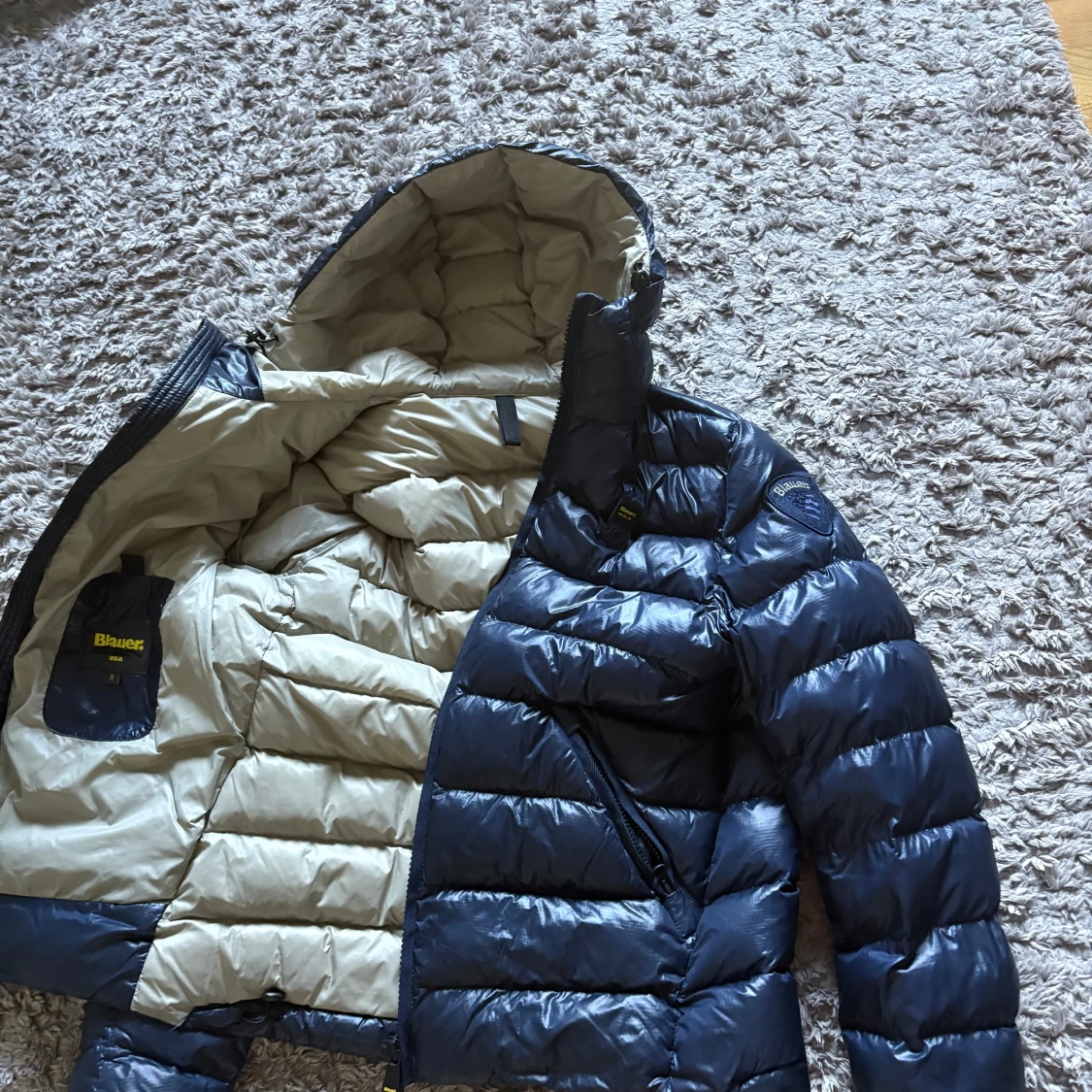 Blå dunjacka med huva från Blauer - 2