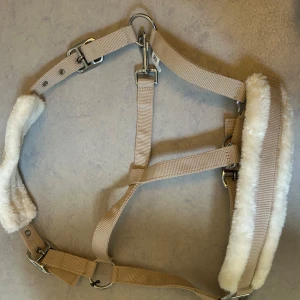 Grimma - Söt grimma, knappt använd