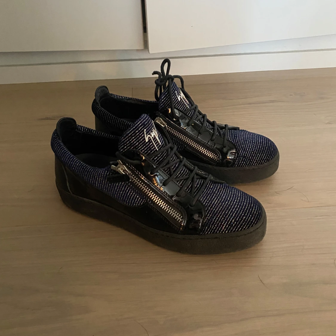 Blåa sneakers från Giuseppe Zanotti - 2