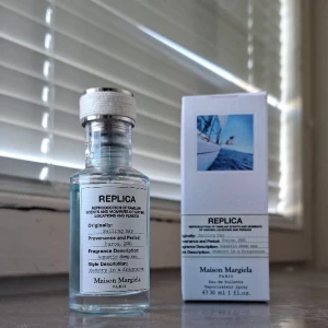 Sailing Day Maison Martin Margiela - Byte kan godtas också. Bra skick, blå på 28/30 ml. 