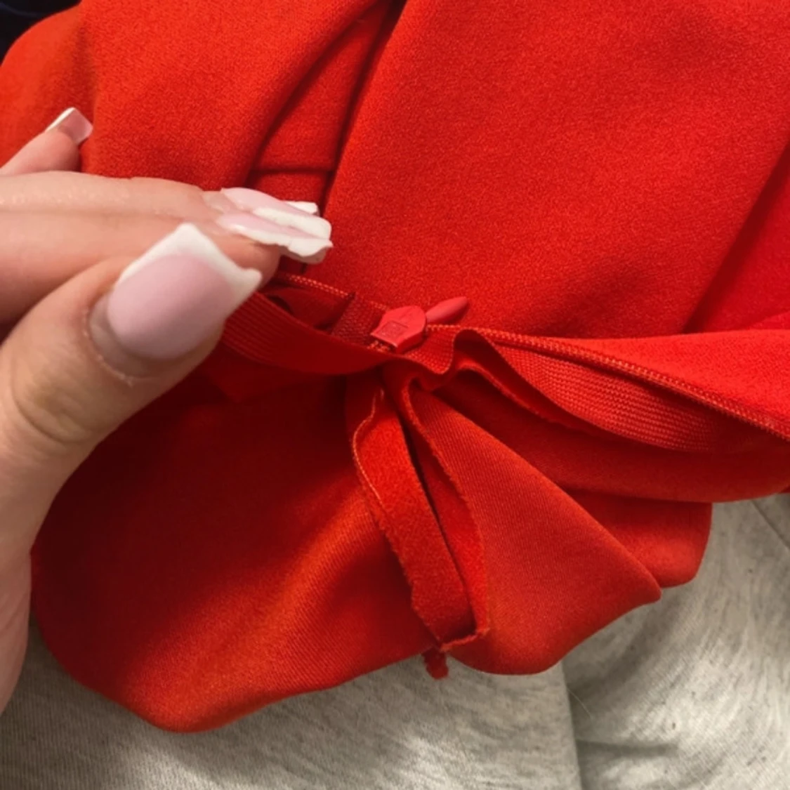 Röd klänning med slits - 2