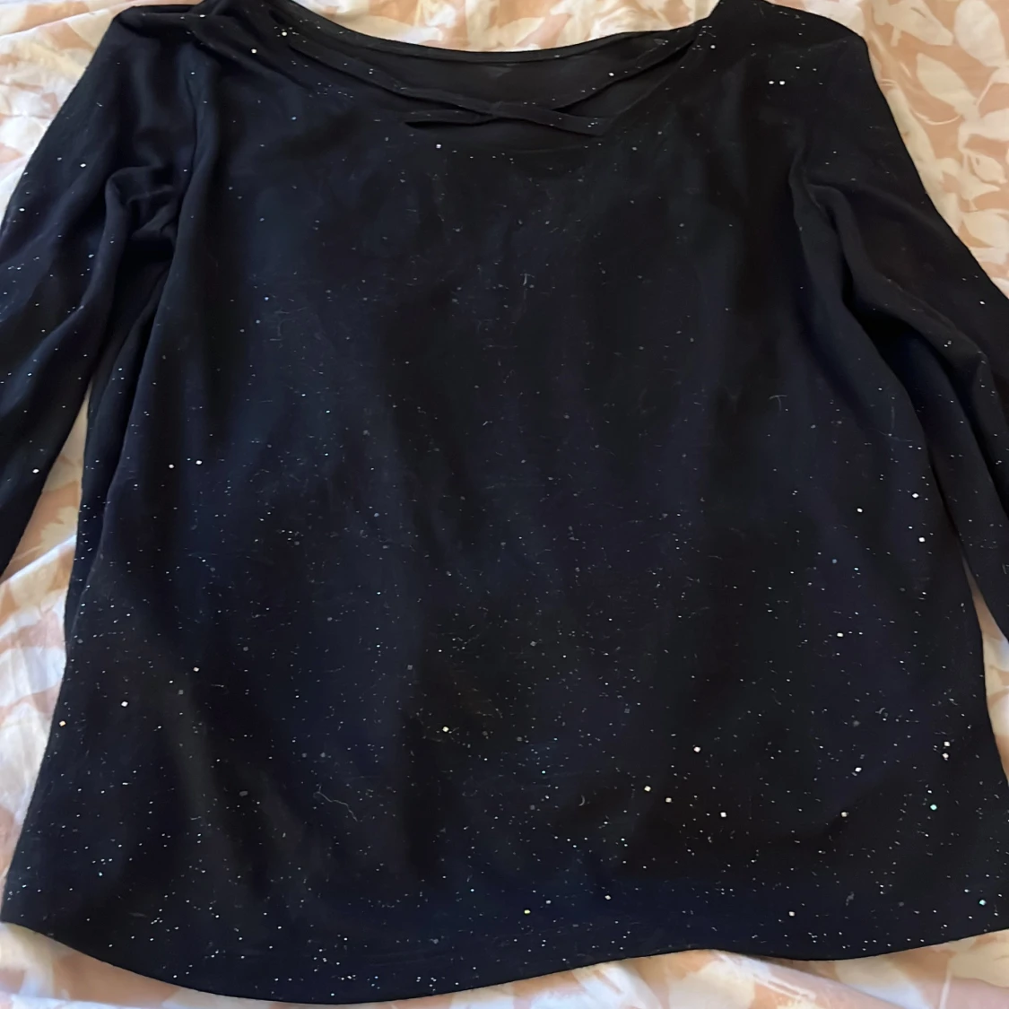 Svart glittrig långärmad topp - 1