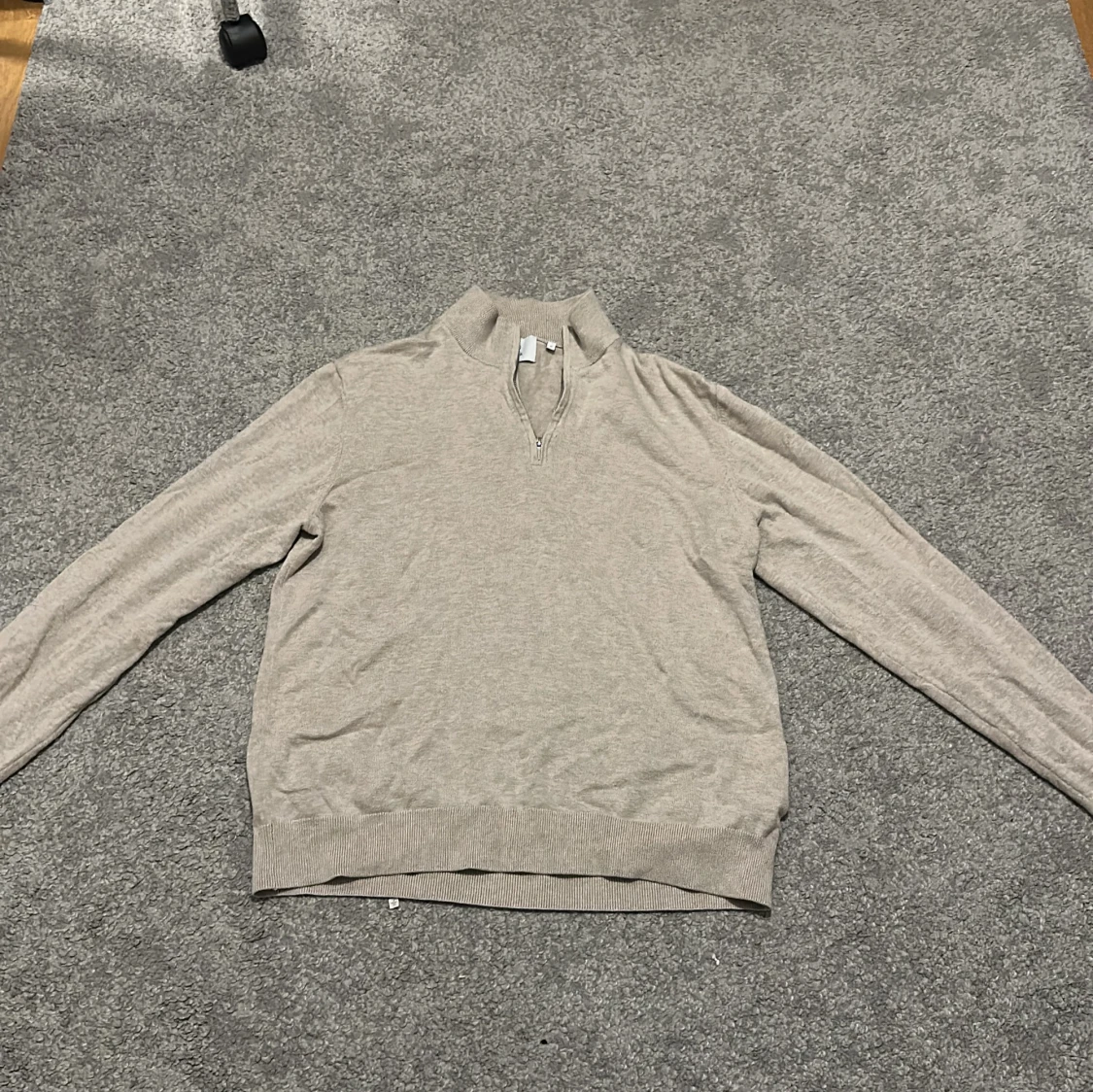 Beige half zip tröja från Bläck