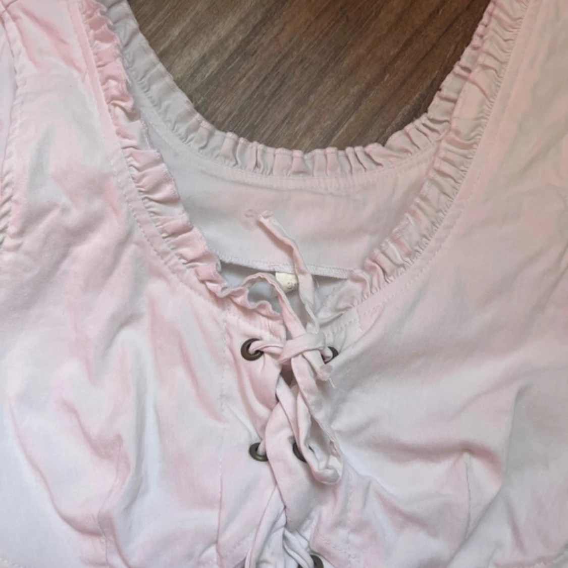 Vit korsettopp med snörning  - 2