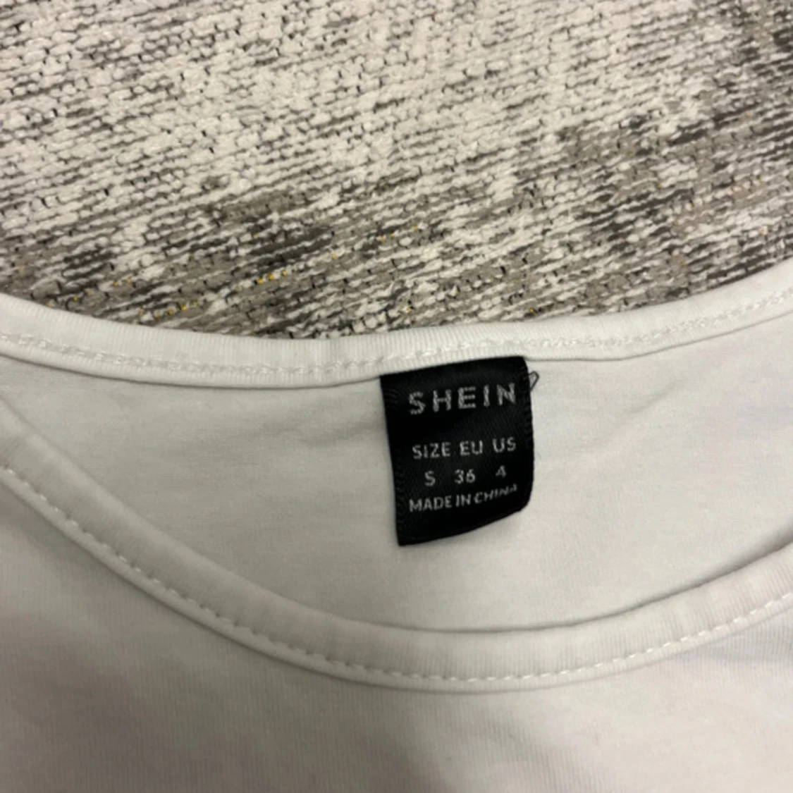 Vit långärmad topp från SHEIN - 2