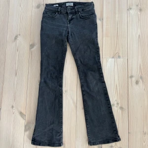 Ltb jeans - Så snygga ltb Jeans i modellen Roxy storlek 25/30💕💕Hör av er vid frågor osv!