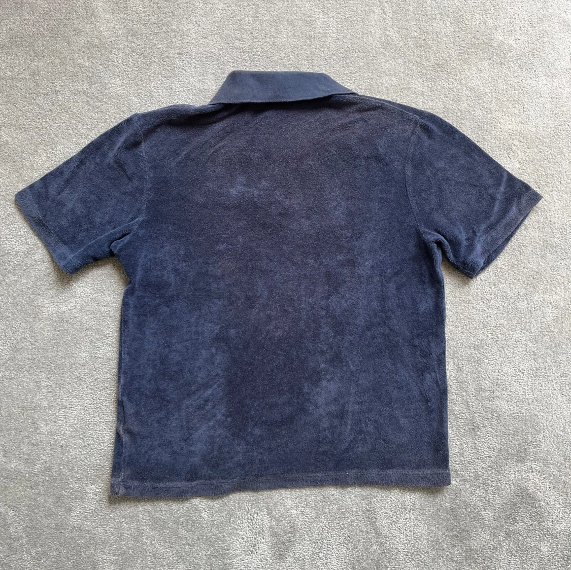 Mörkblå frotté pikétröja - 1