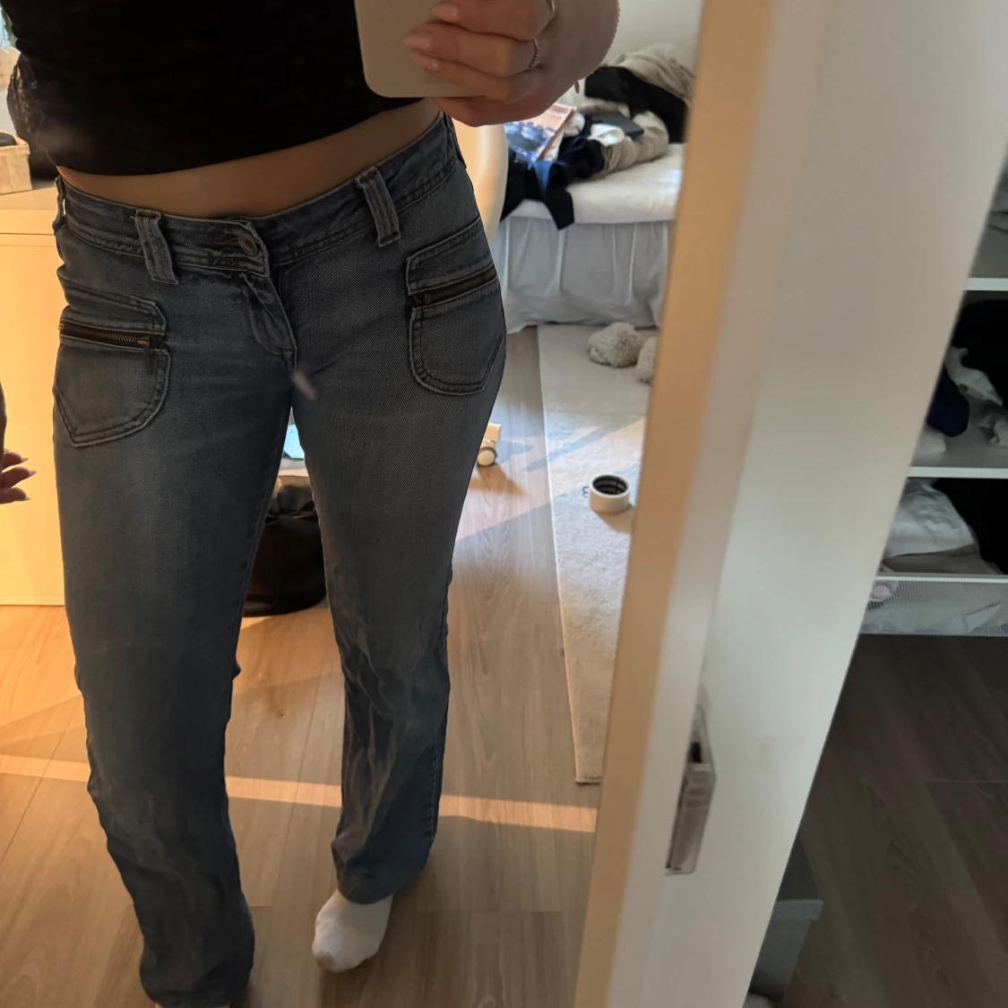 jättefina blåa jeans!
