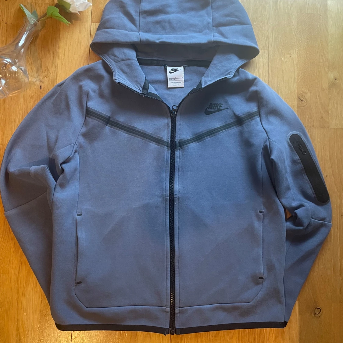 Ljusblå hoodiejacka från Nike