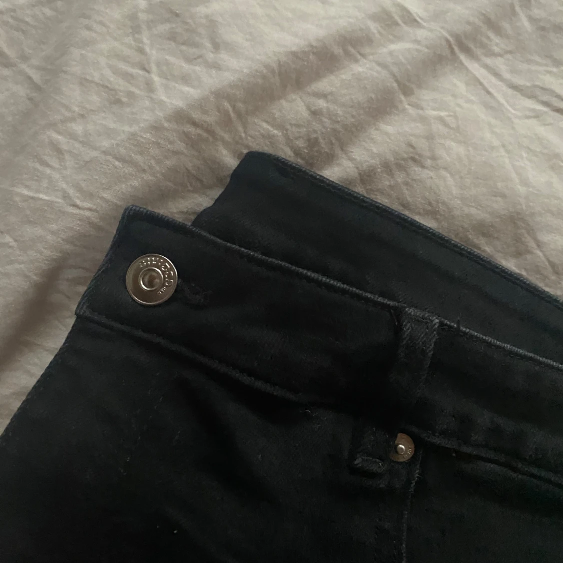 Svarta bootcut byxor - 2