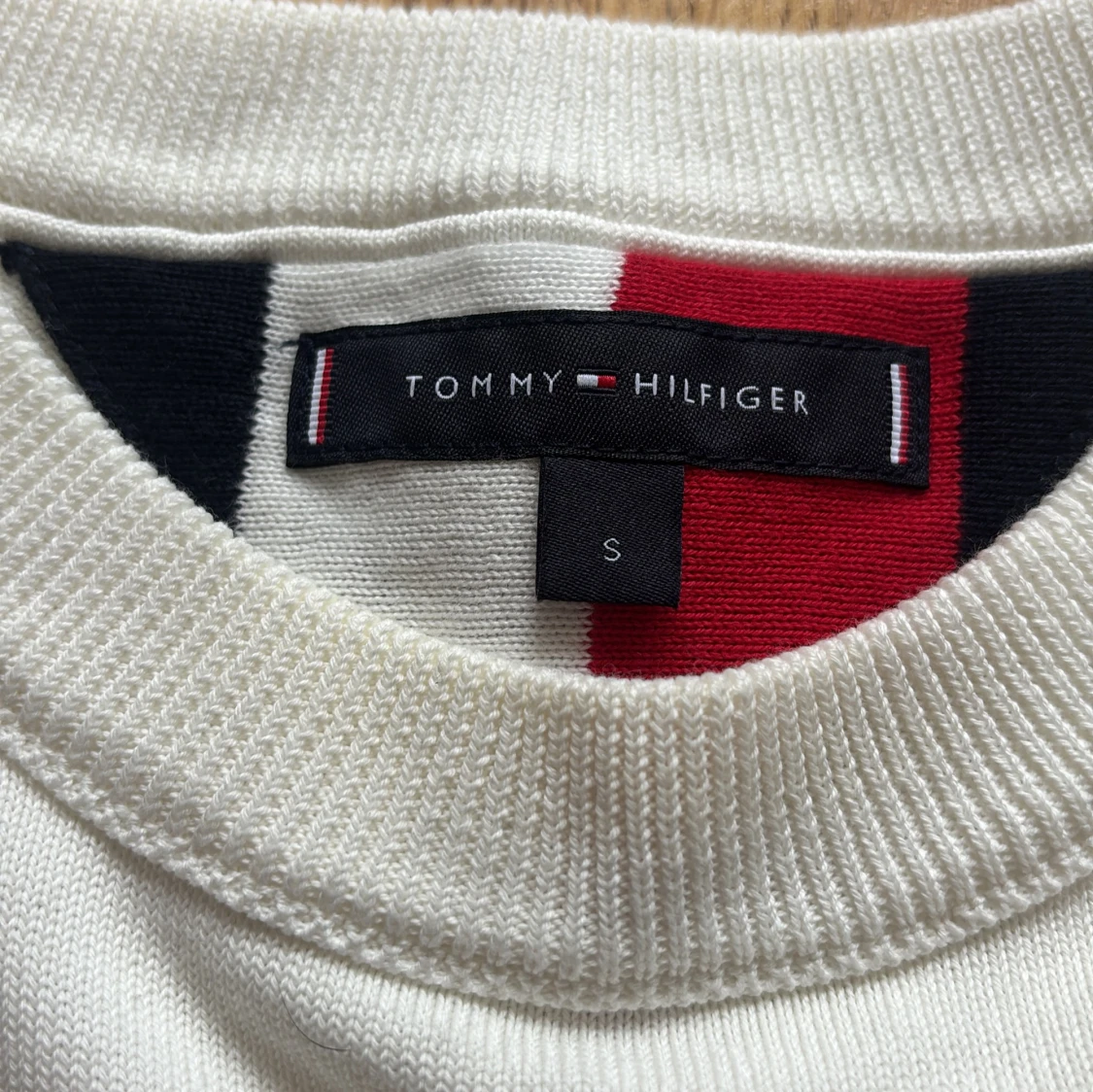 Vit stickad tröja Tommy Hilfiger S - 1