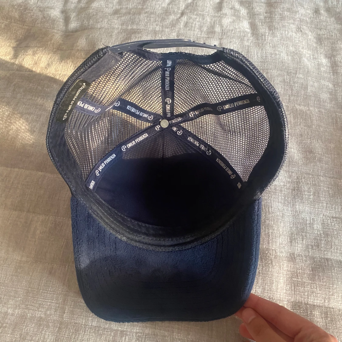 Manchuns velvet keps - 2