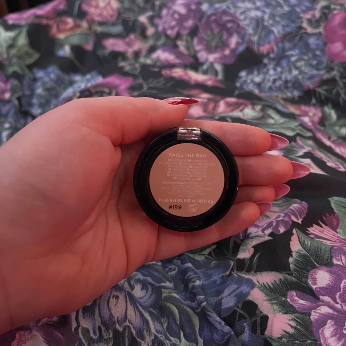 Rouge och highlighter från Revolution - 4