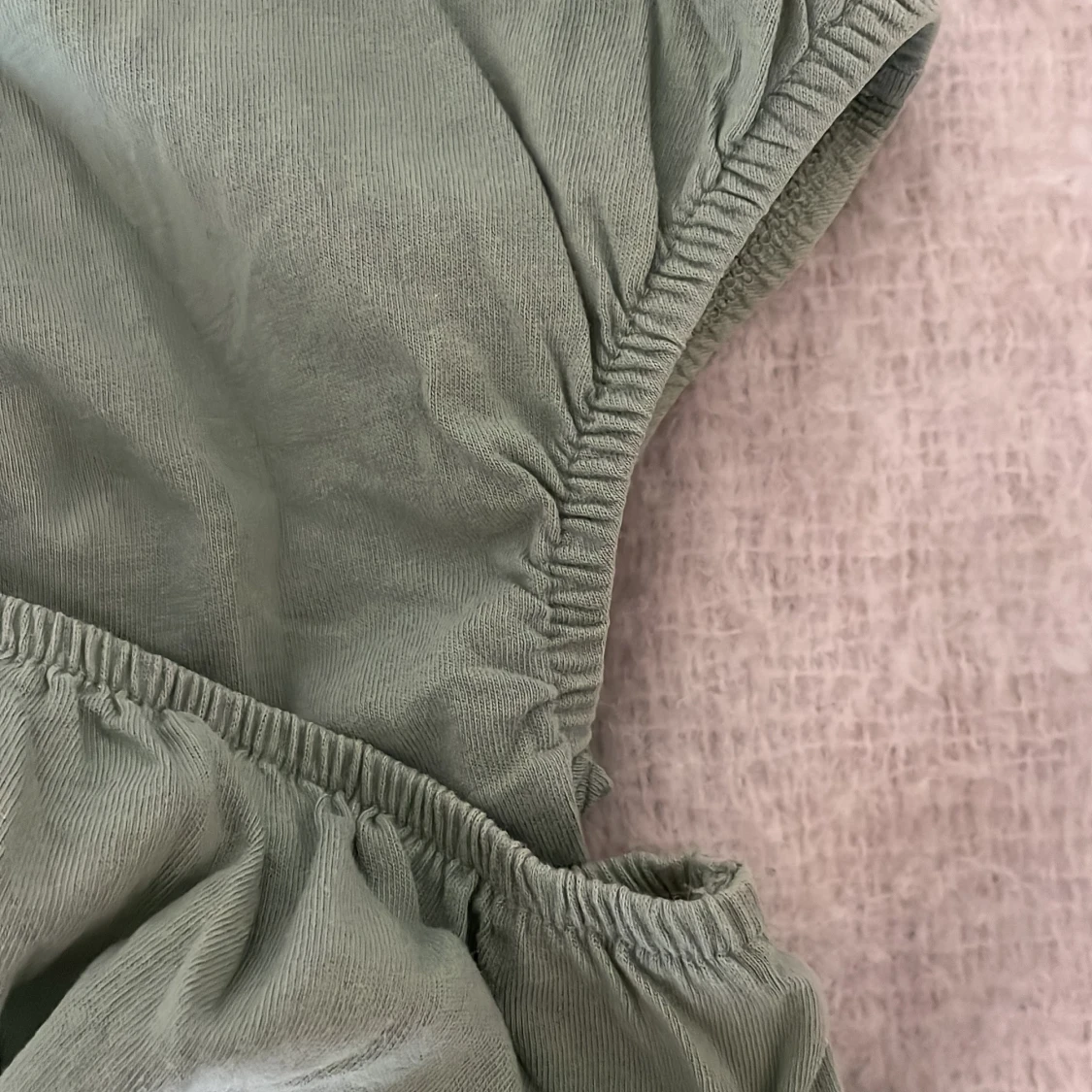 Grön topp från Gina Tricot - 2