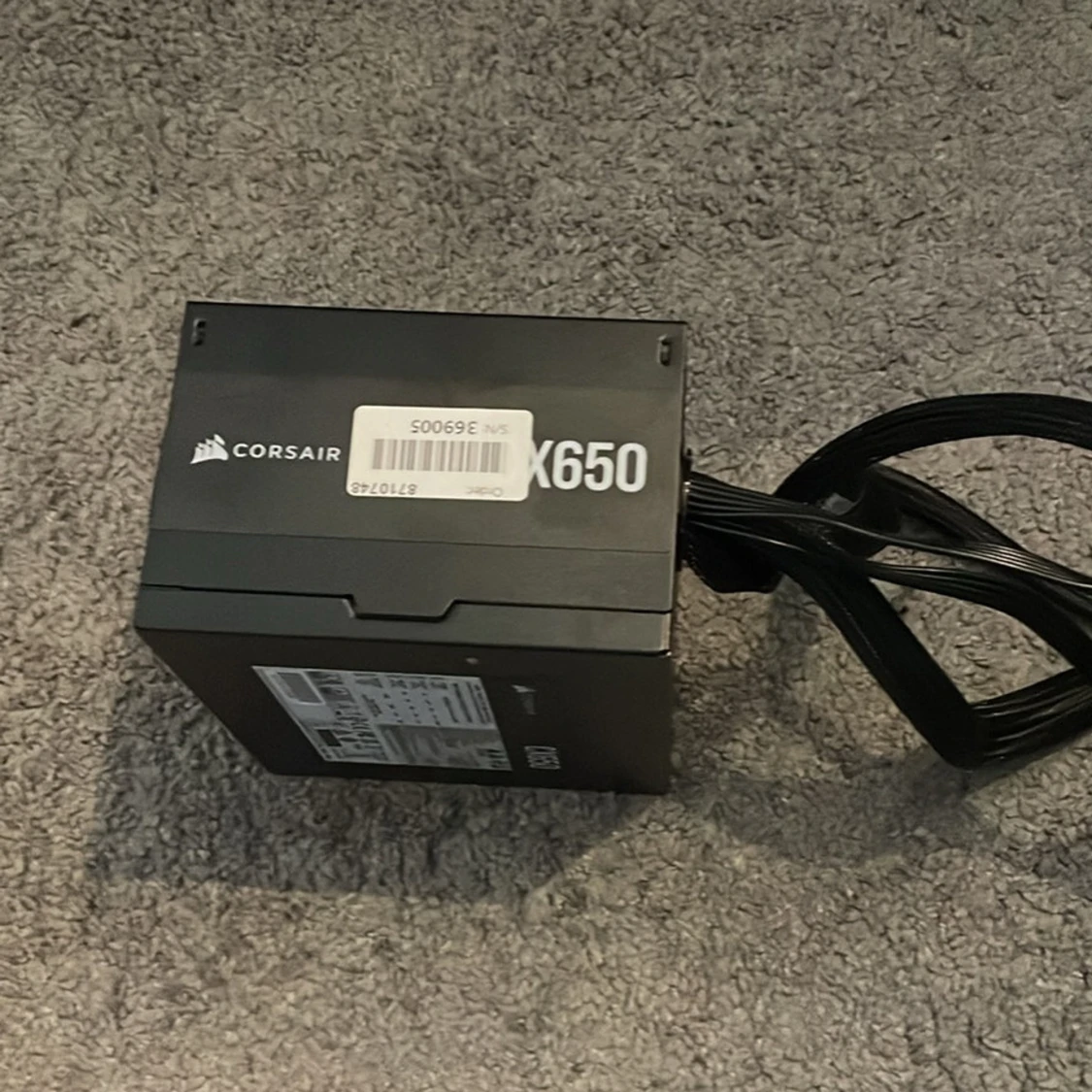 Corsair CX650 nätaggregat - 1