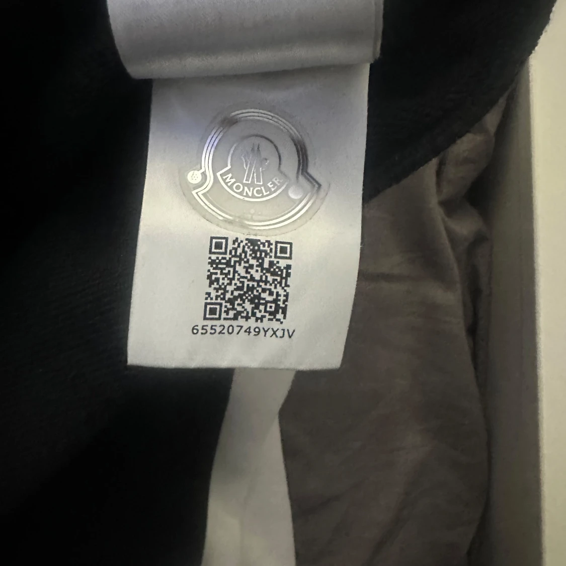 Svart tröja från Moncler - 2