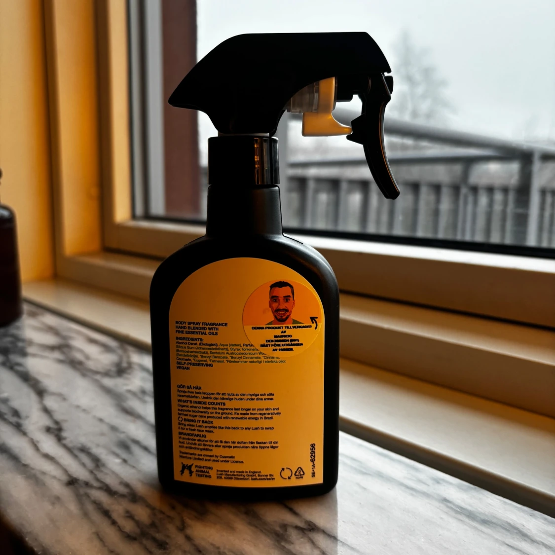 LUSH Sticky Dates - 1