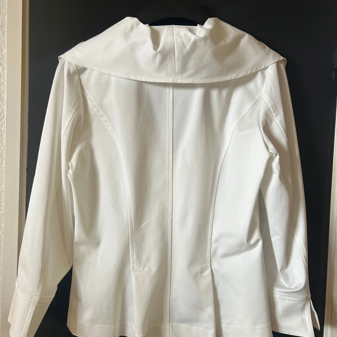 Vit kavaj från Gare De Robe - 2