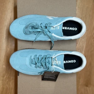  Converse run star trainer - Used but  good condition 