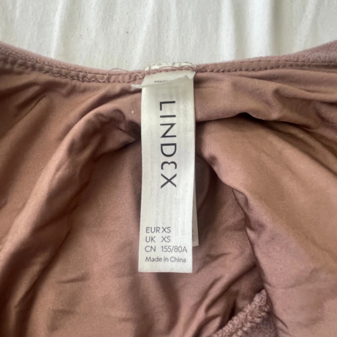 Mauve mjukisbyxor och mjukistopp från Lindex XS - 3